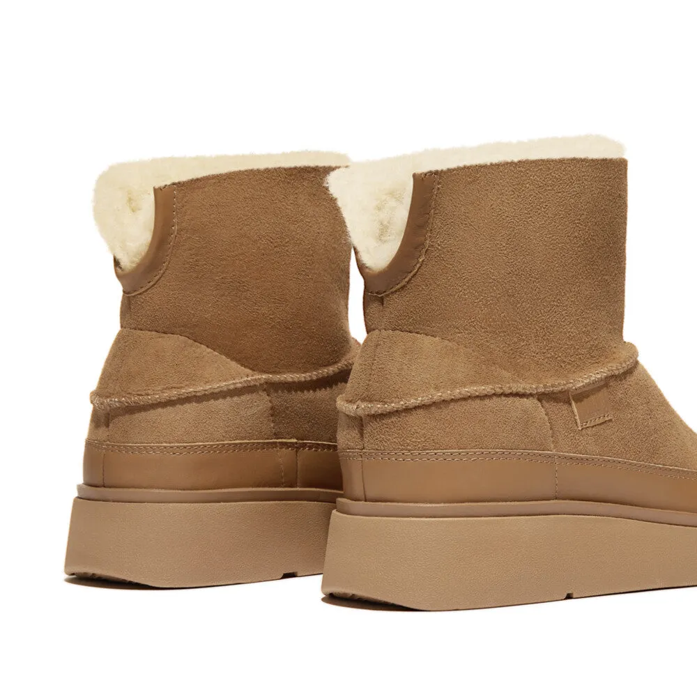 รองเท้าบูท ผู้หญิง รุ่น GEN-FF MINI DOUBLE-FACED SHEARLING BOOTS