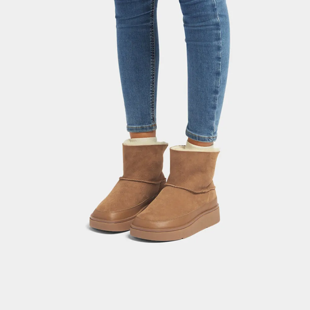 รองเท้าบูท ผู้หญิง รุ่น GEN-FF MINI DOUBLE-FACED SHEARLING BOOTS