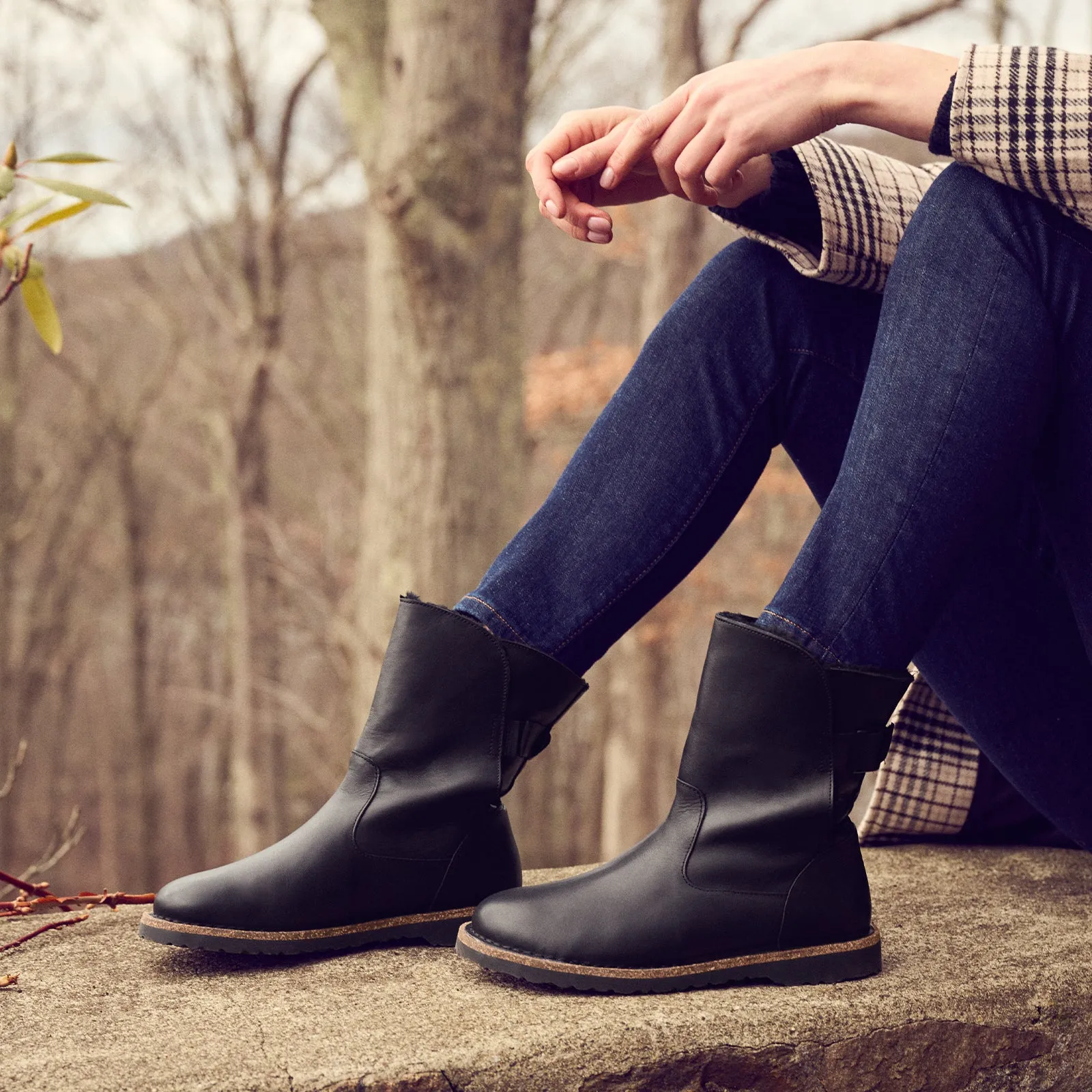 Birkenstock Uppsala Boot (Women) - Black Leather/Black Shearling