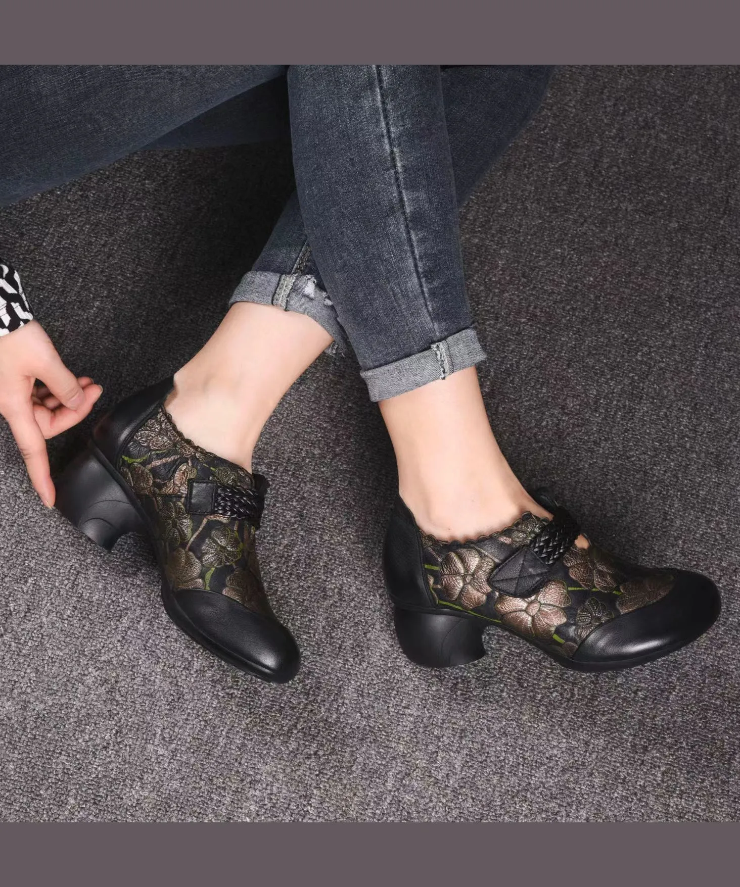 Buckle Strap Splicing Chunky Black Embossed Cowhide Leather ML1694
