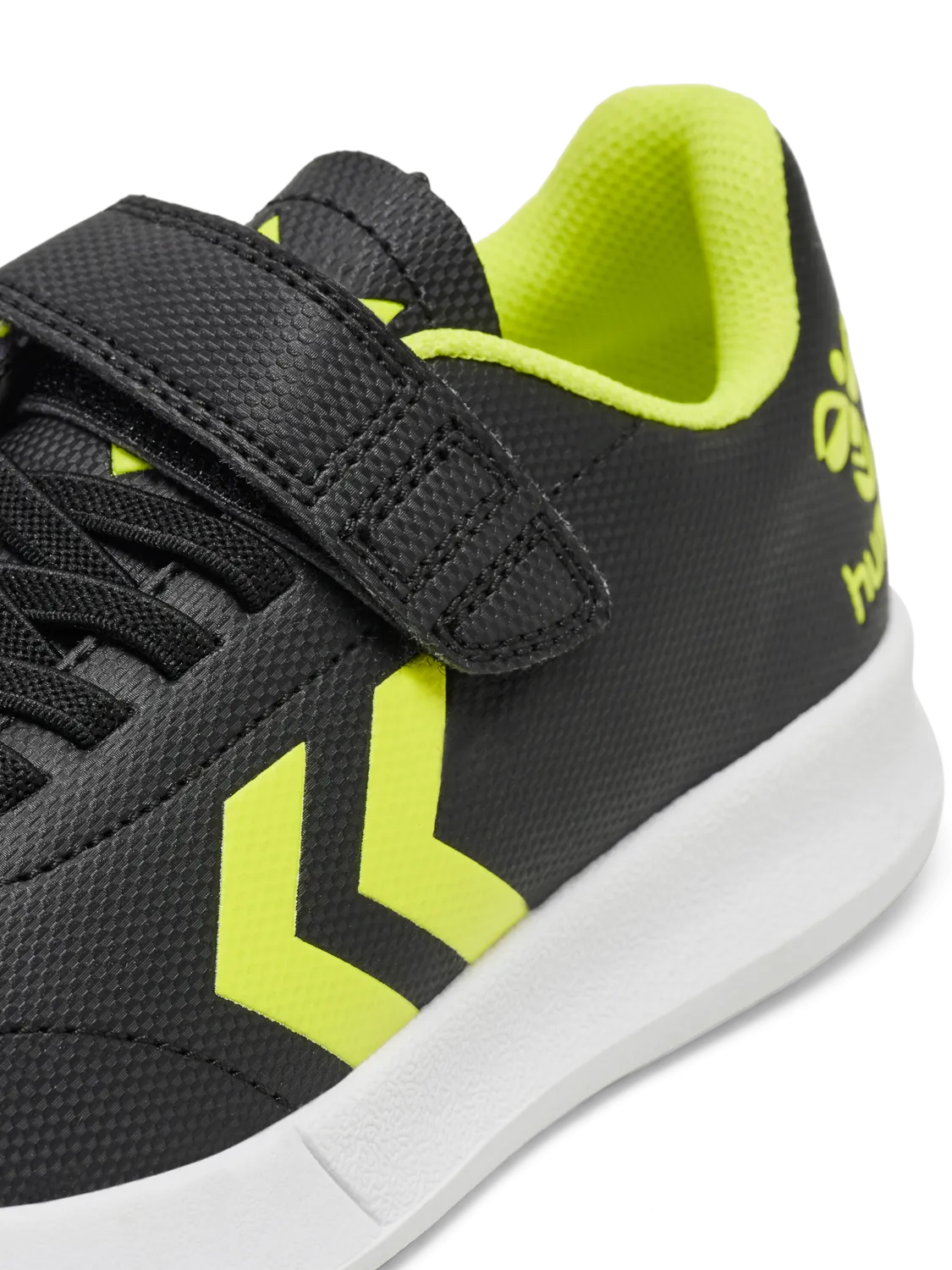 Indoor football boots