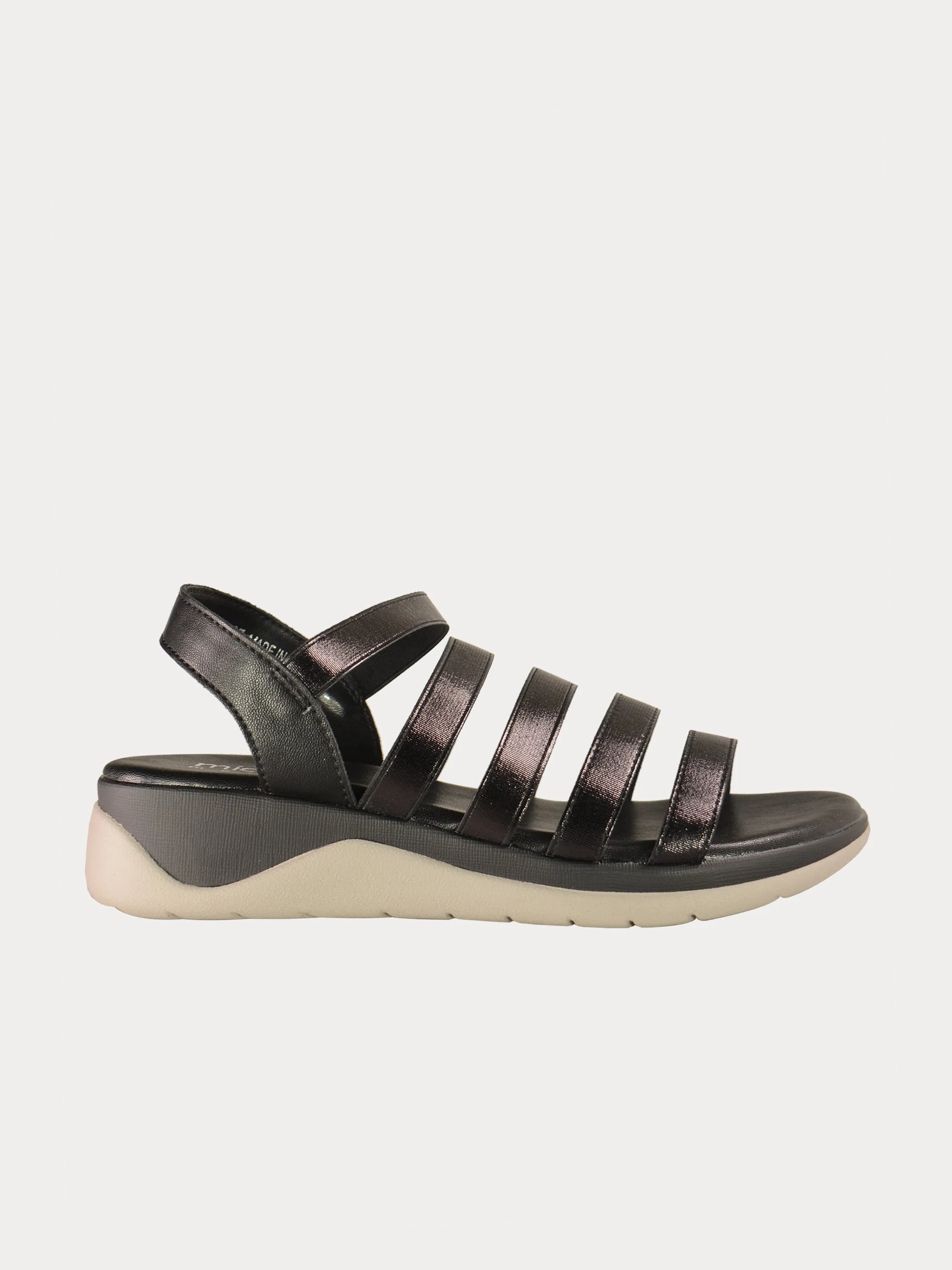 Michelle Morgan Casual Low Heel Back Strap Sandals