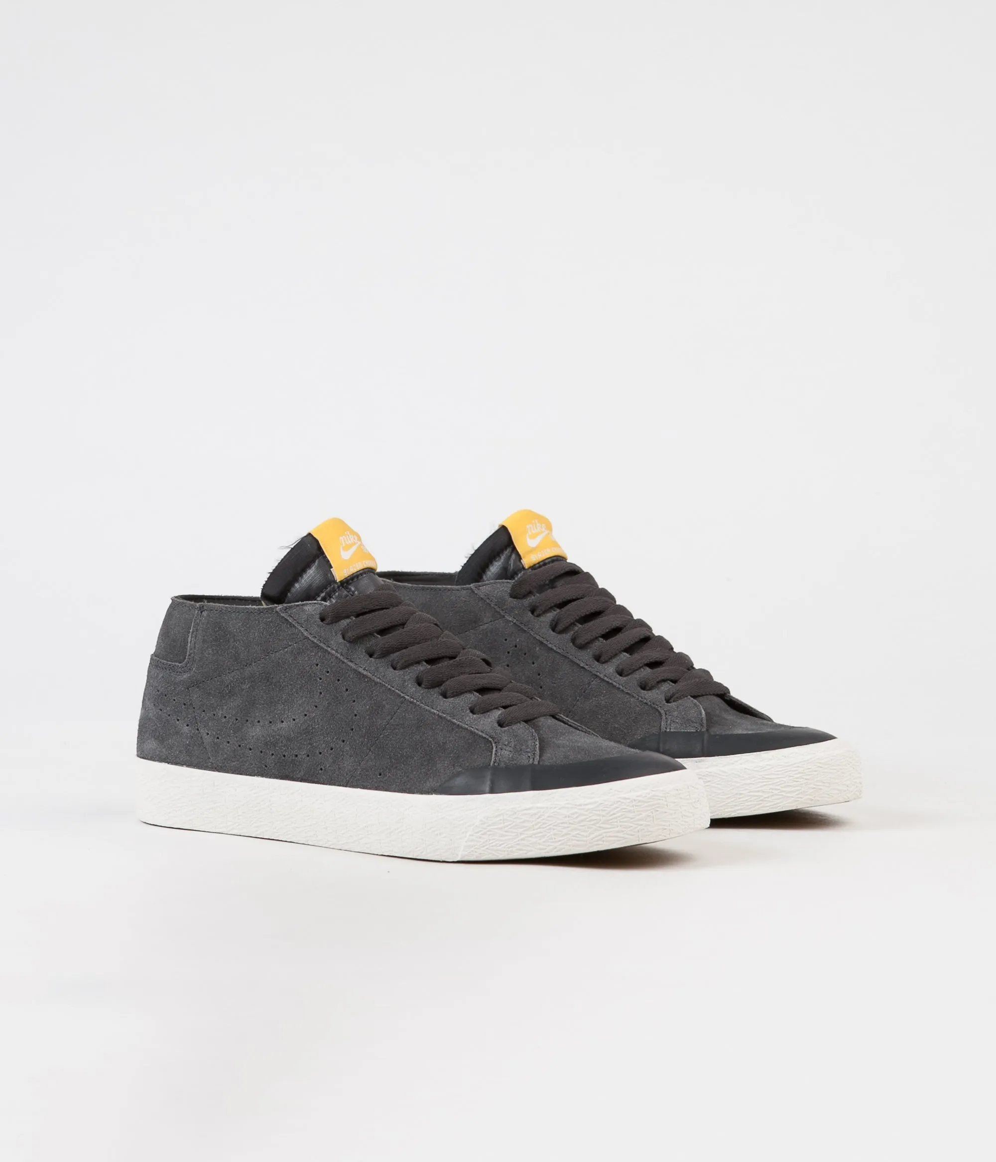 Nike SB Blazer Chukka XT Shoes - Anthracite / Anthracite - Fir