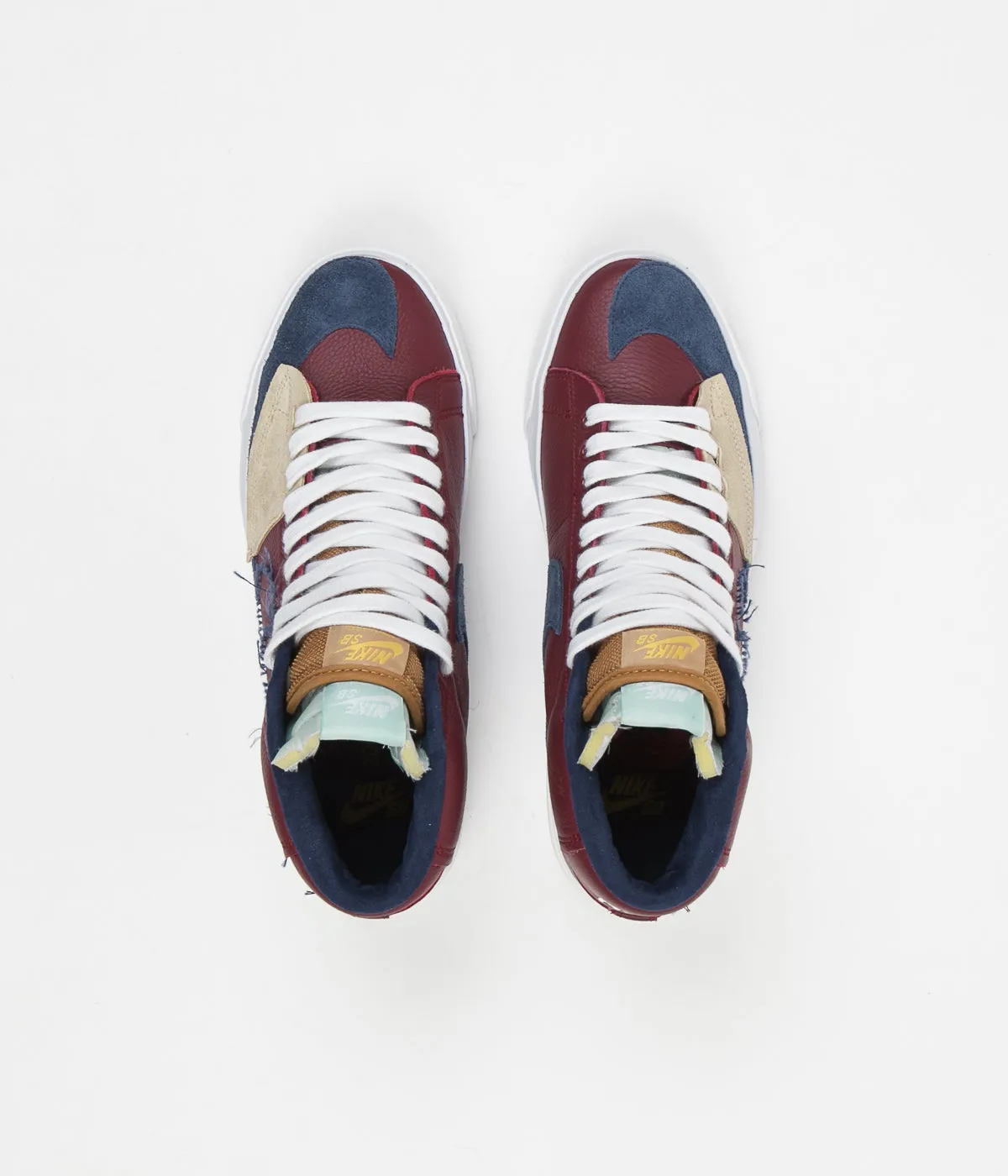 Nike SB Blazer Mid Edge Shoes - Team Red / Navy - Light Dew - Summit White