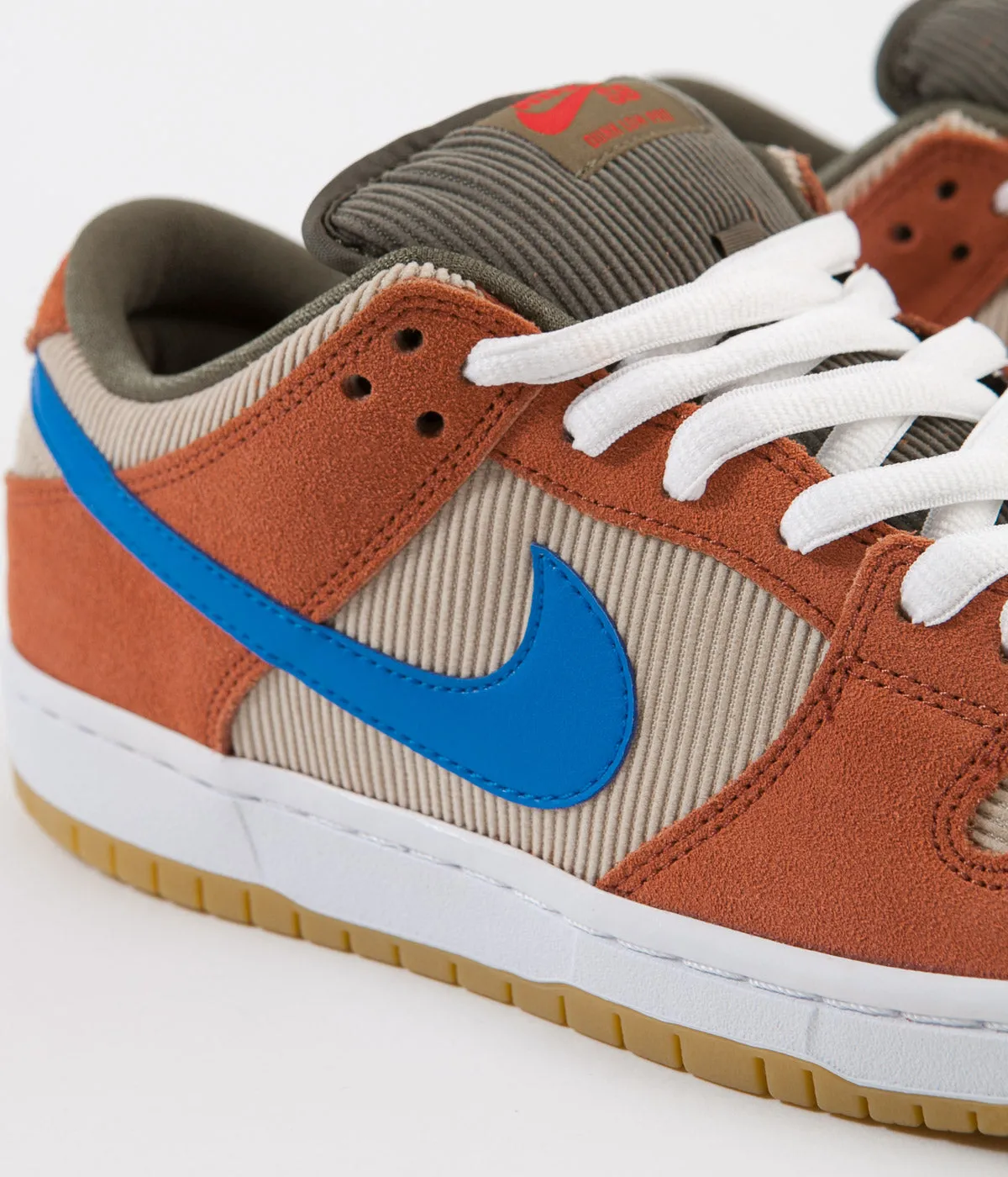Nike SB Dunk Low Pro Shoes - Dusty Peach / Photo Blue - Desert Ore