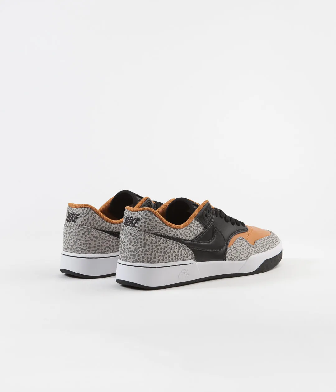 Nike SB GTS Return Premium L Shoes - Cobblestone / Black - Monarch - Black