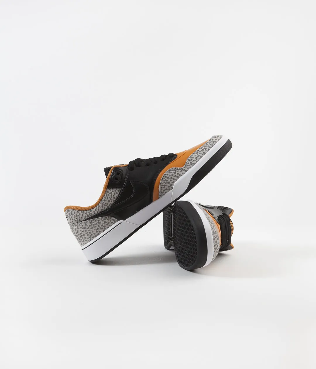 Nike SB GTS Return Premium L Shoes - Cobblestone / Black - Monarch - Black