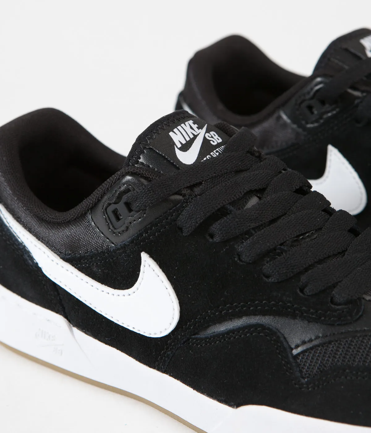 Nike SB GTS Return Shoes - Black / White - Black - Gum Light Brown