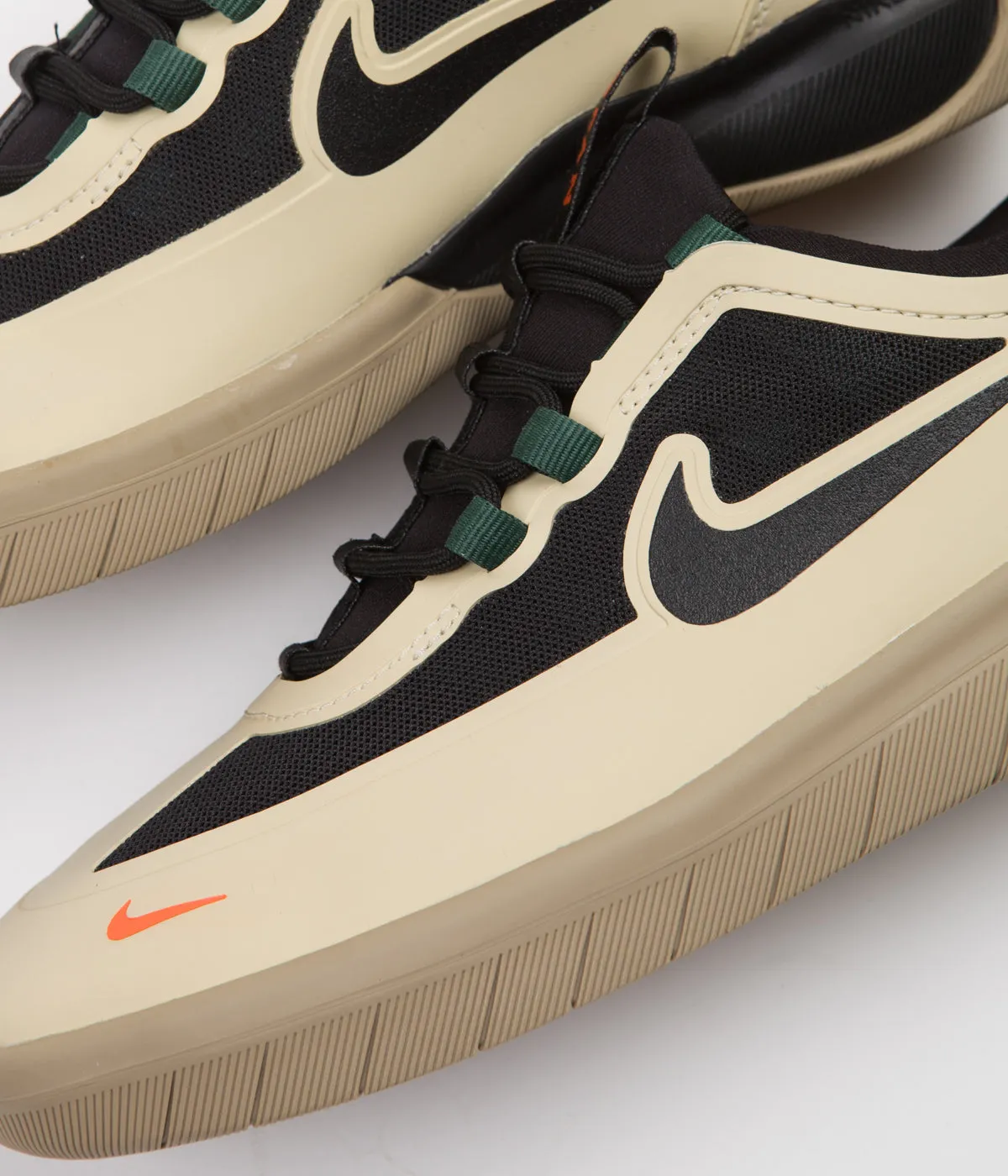 Nike SB Nyjah Free 2 Shoes - Rattan / Black - Noble Green - Safety Orange