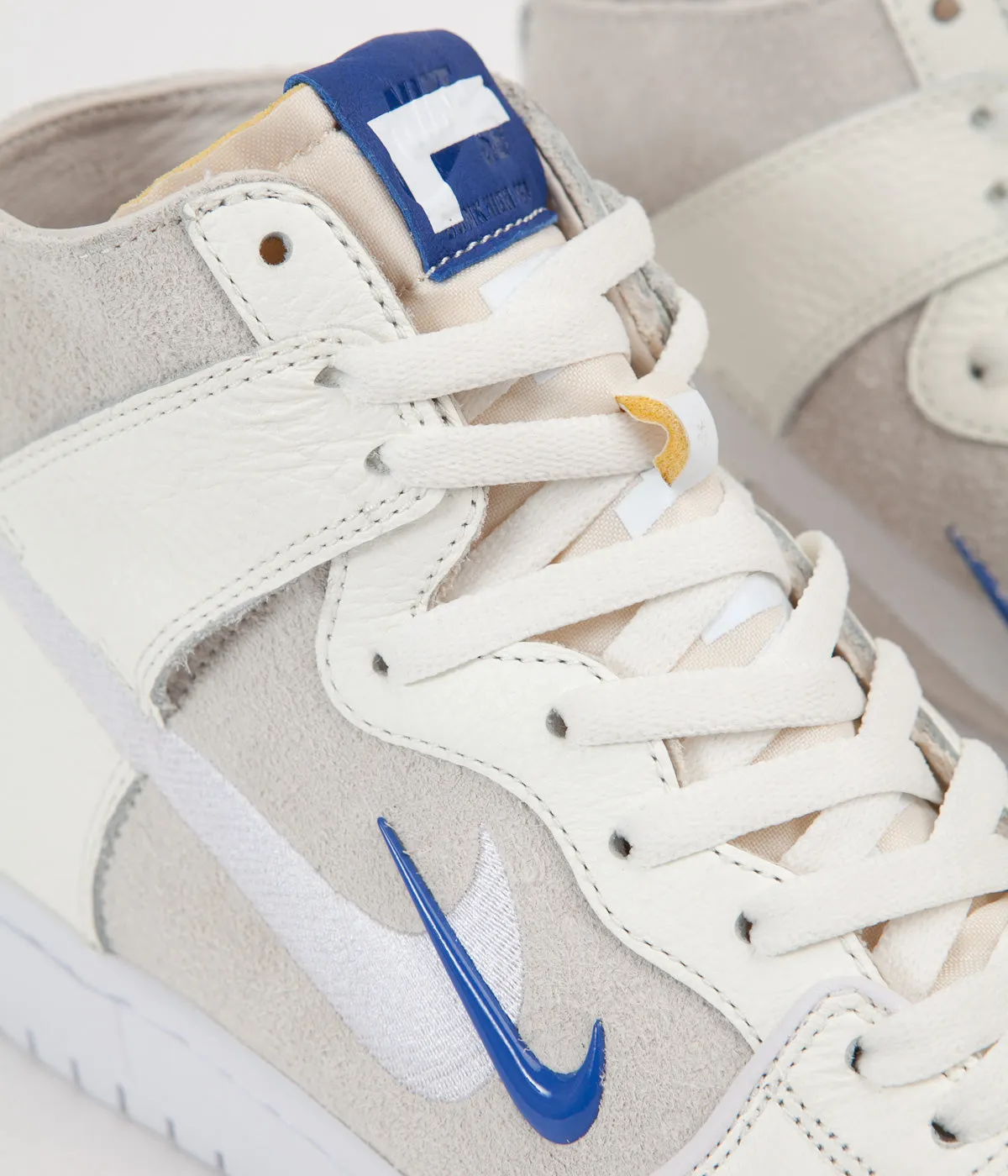 Nike SB x Soulland Dunk High Pro Shoes - Sail / Game Royal - White