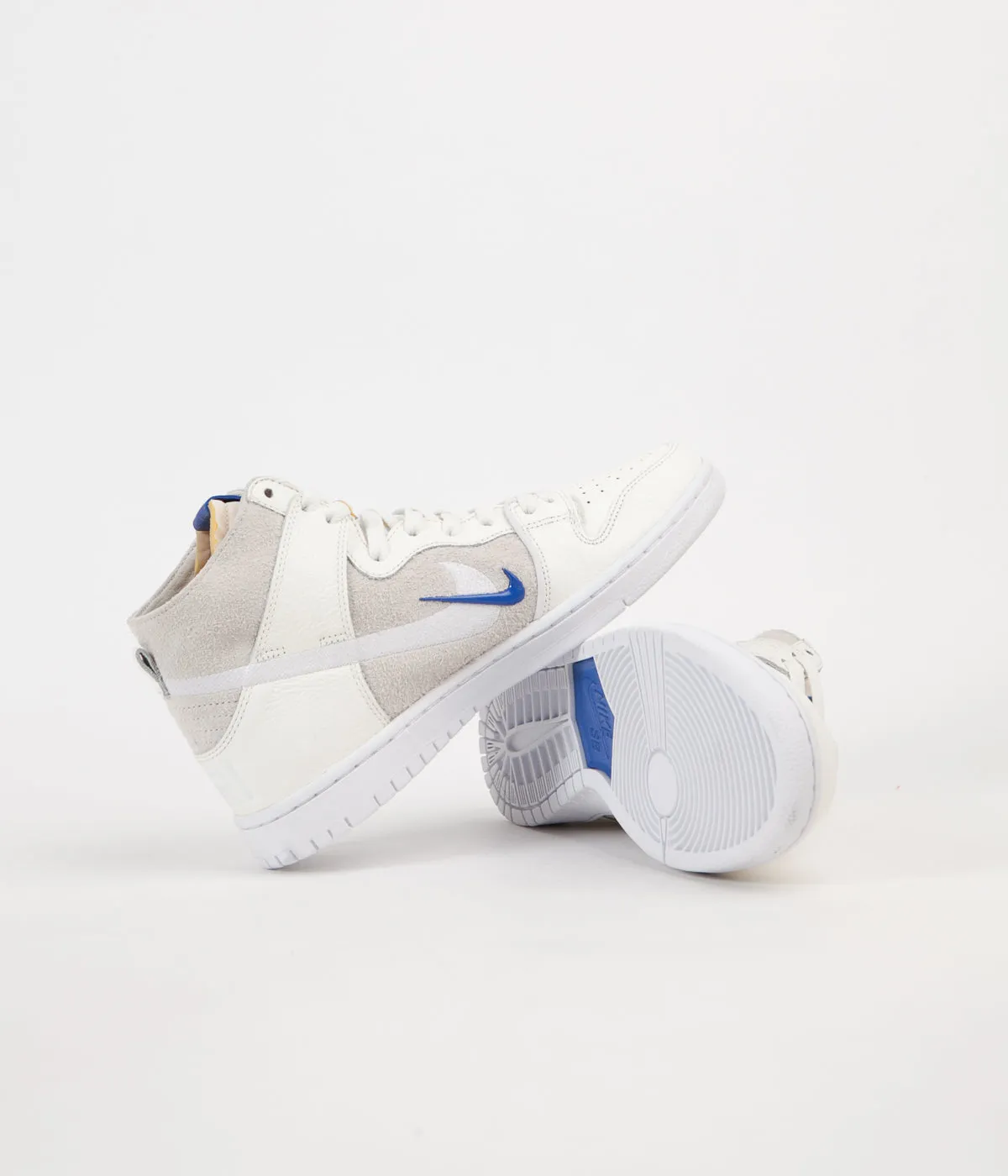 Nike SB x Soulland Dunk High Pro Shoes - Sail / Game Royal - White