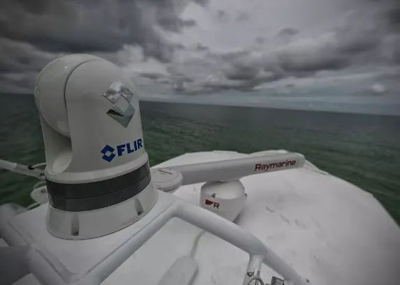 RAYMARINE FLIR M332 Thermal Camera System - 30 Hz E70527
