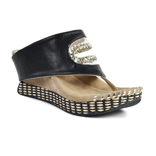Reversible Sandals With Handstitched Clear Cut Out Opening