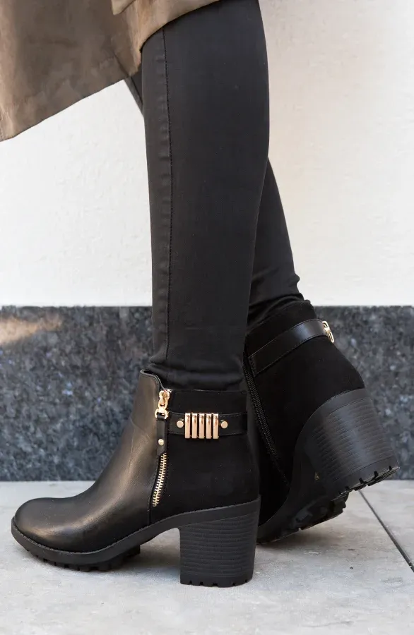 Ultimate Black Boots 3.0