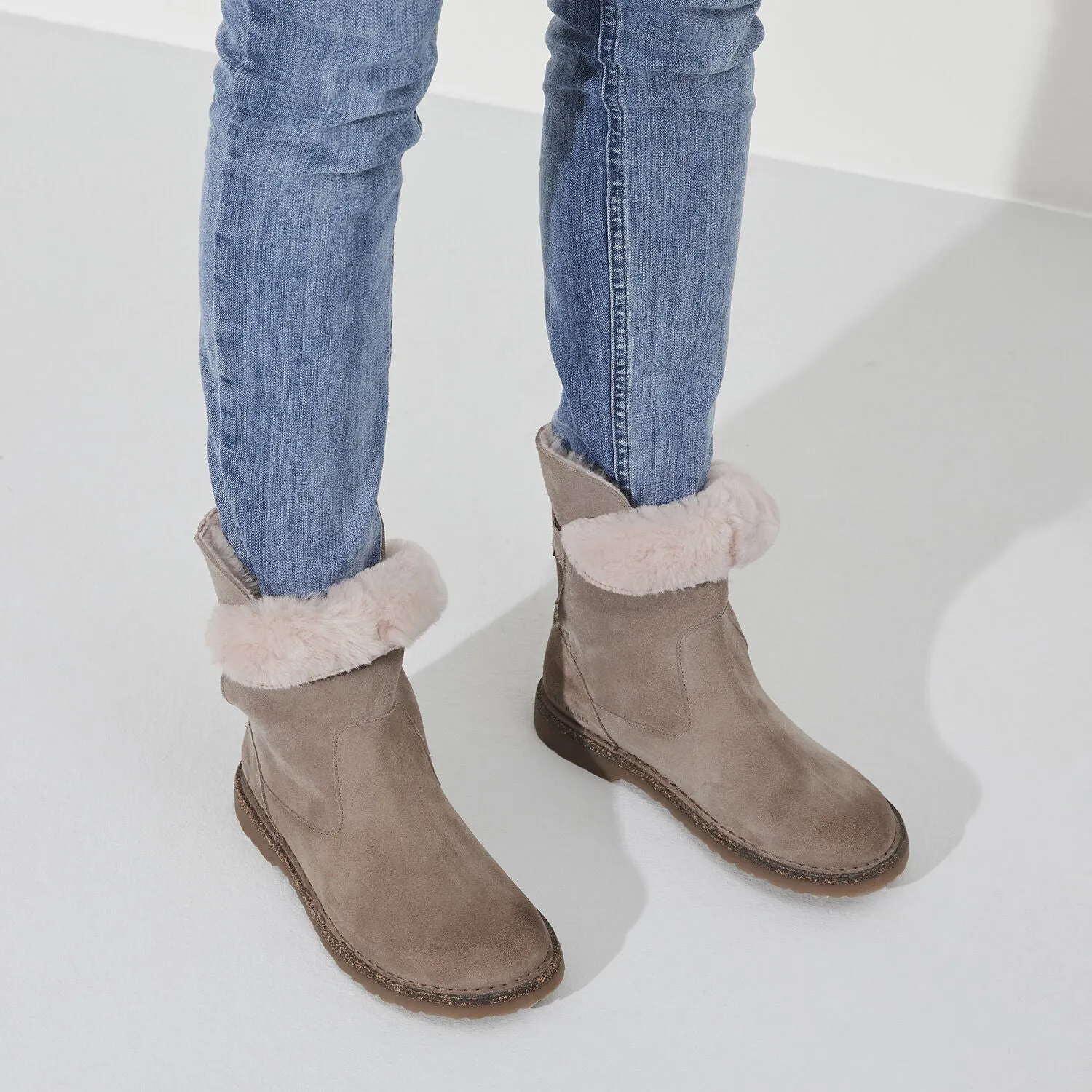 Uppsala Shearling Suede Gray Taupe