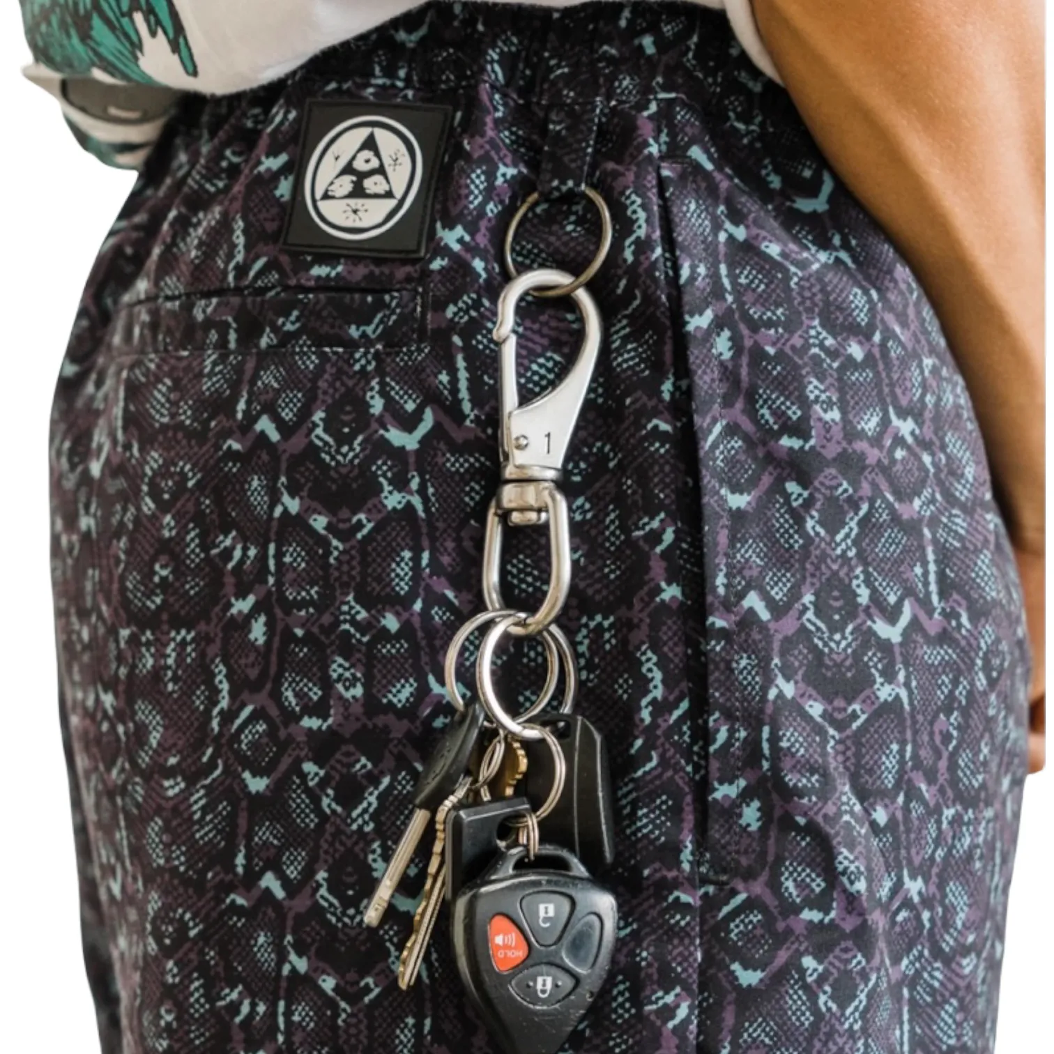 WELCOME FAUNA PRINTED SHORTS - NIGHTSHADE